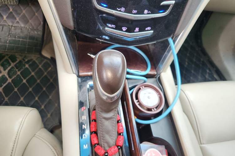 Used Cadillac XTS 2017 28T Tech Edition Gear Lever