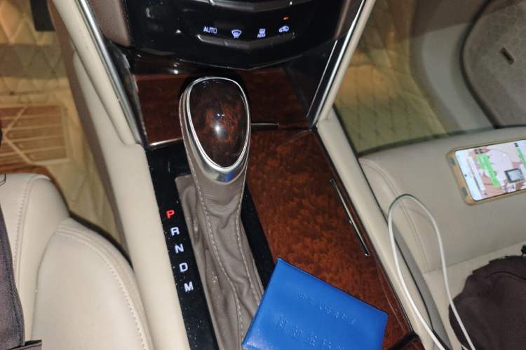 Used Cadillac XTS 2017 28T Elite Model Gear Lever