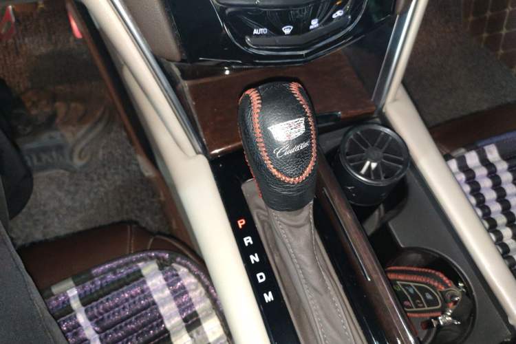 Used Cadillac XTS 2017 28T Elite Model Gear Lever