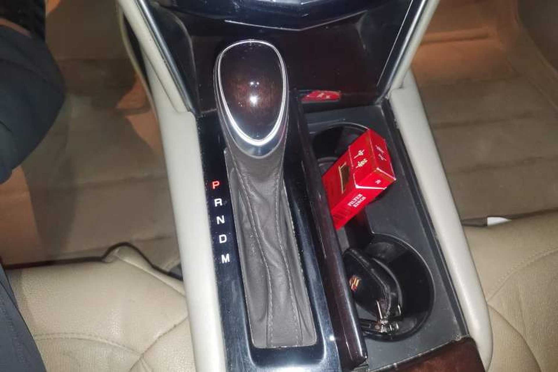 Used Cadillac XTS 2017 28T Elite Model Gear Lever