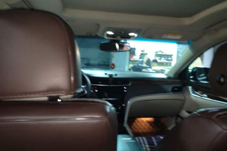 Used Cadillac XTS 2017 28T Elite Model Headliner