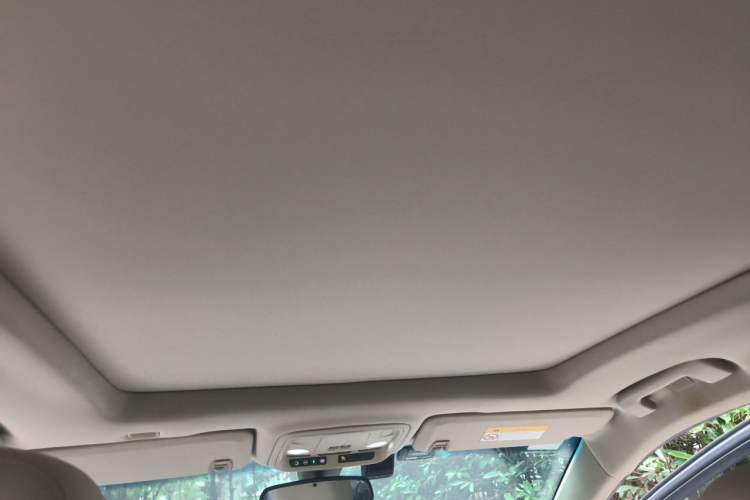 Used Cadillac XTS 2017 28T Tech Edition Headliner