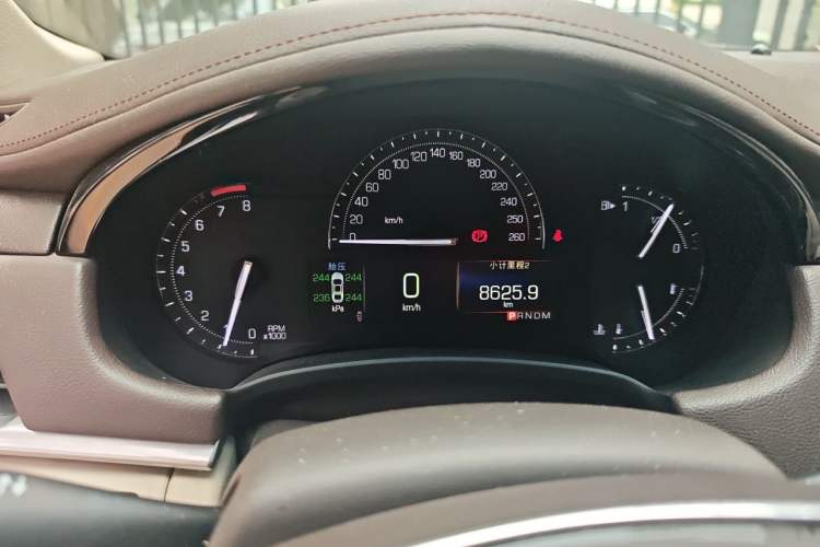 Used Cadillac XTS 2017 28T Tech Edition Instrument Cluster