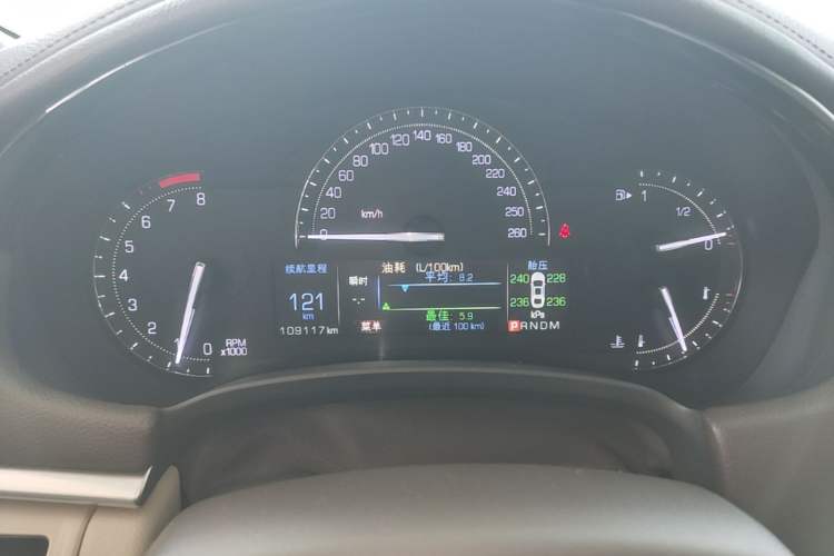 Used Cadillac XTS 2017 28T Tech Edition Instrument Cluster