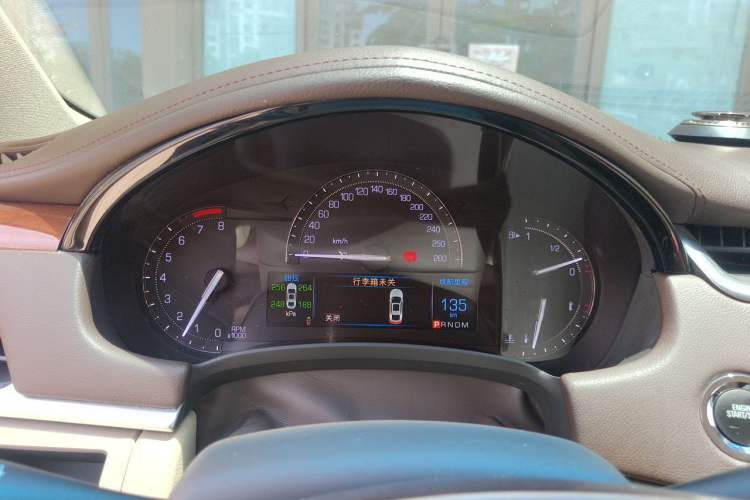 Used Cadillac XTS 2017 28T Elite Model Instrument Cluster
