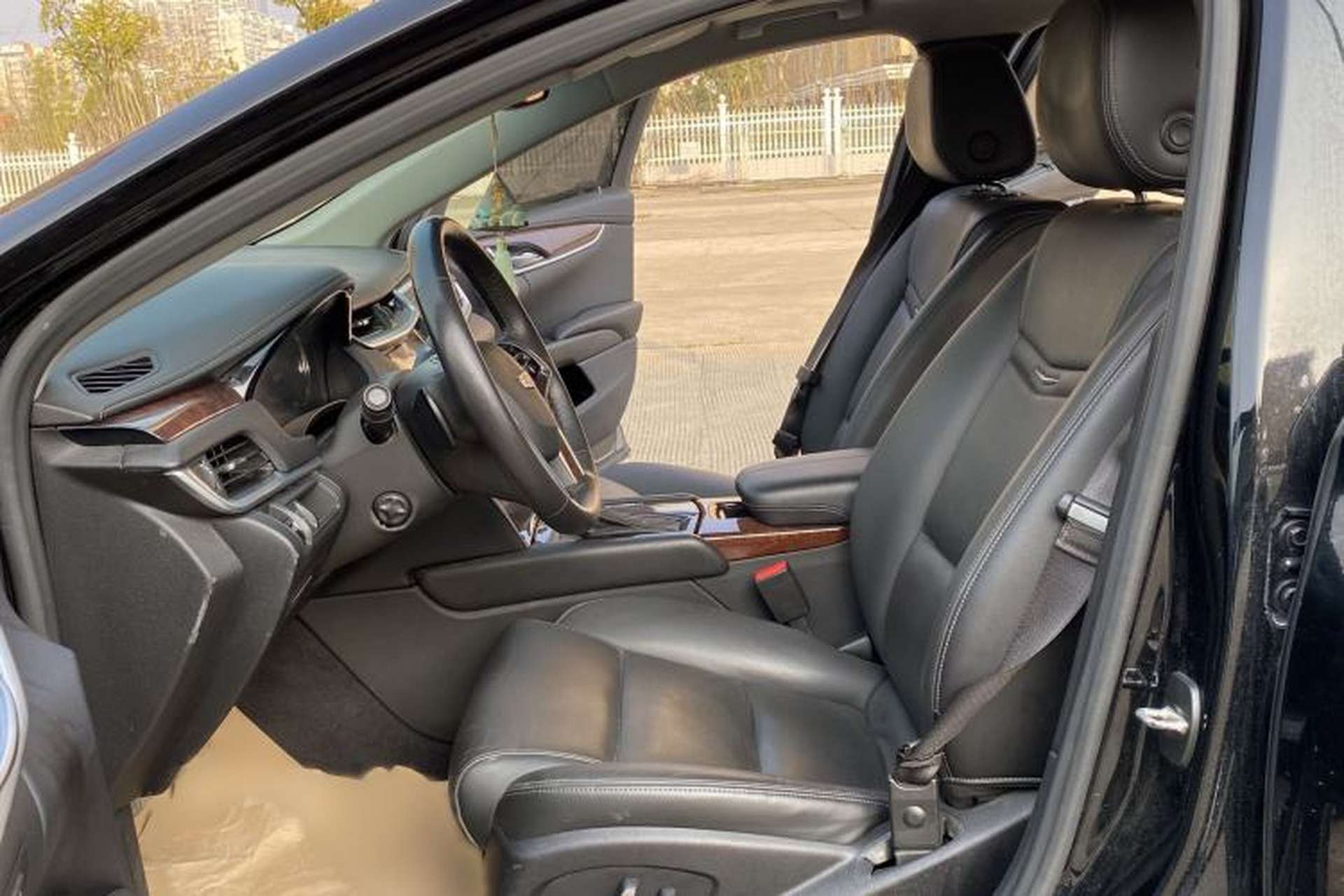 Used Cadillac XTS 2017 28T Luxury Model Interior 1