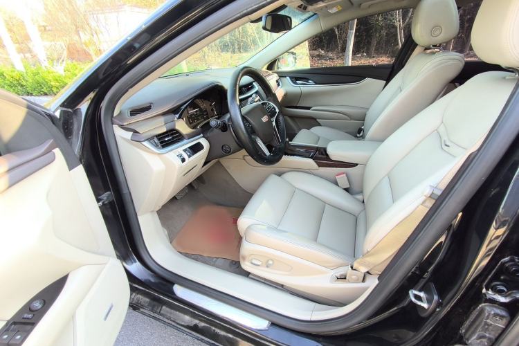 Used Cadillac XTS 2017 28T Tech Edition Interior 1