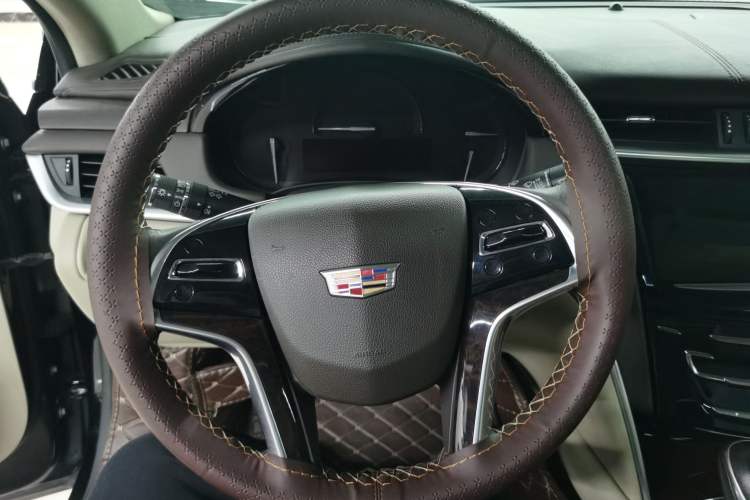 Used Cadillac XTS 2017 28T Tech Edition Interior 2