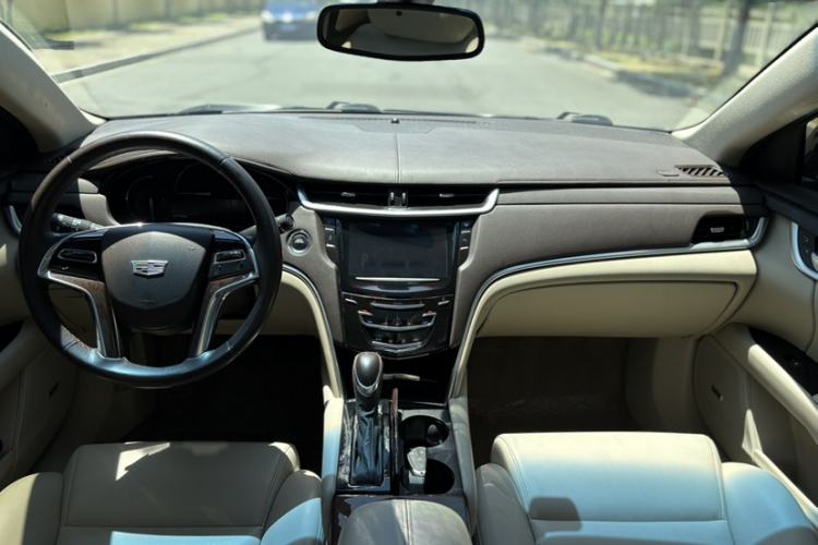 Used Cadillac XTS 2017 28T Tech Edition Interior 2
