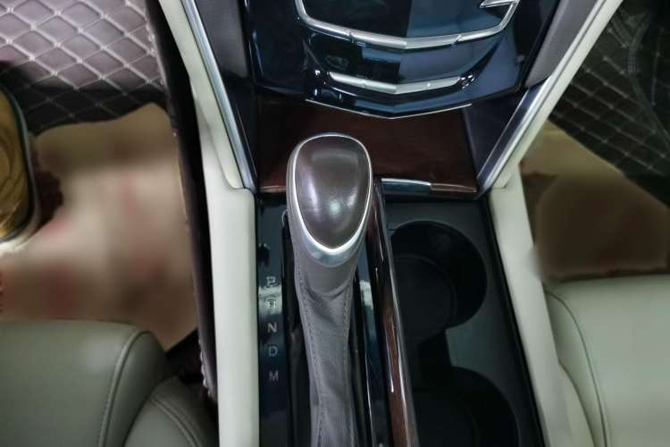 Used Cadillac XTS 2017 28T Tech Edition Interior 4
