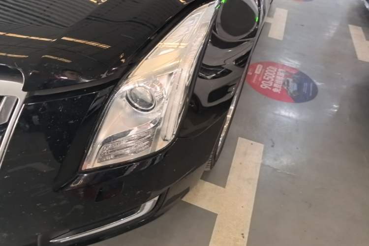 Used Cadillac XTS 2017 28T Elite Model Left Front Headlight