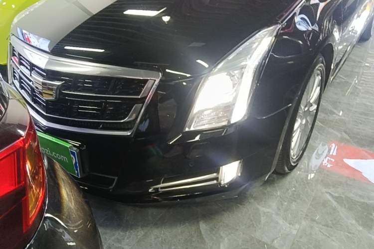Used Cadillac XTS 2017 28T Elite Model Left Front Headlight