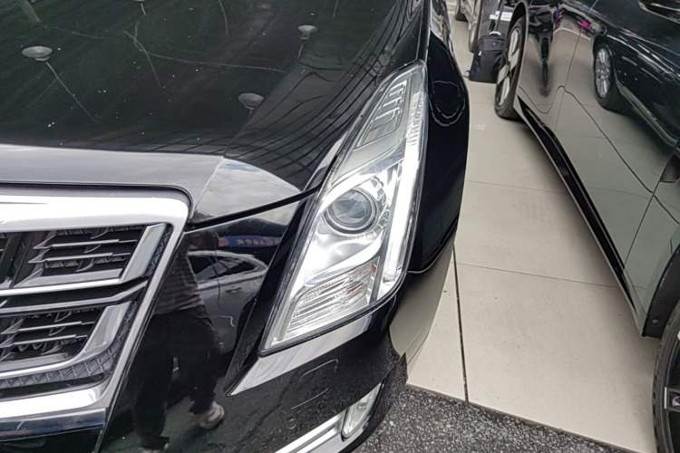 Used Cadillac XTS 2017 28T Elite Model Left Front Headlight