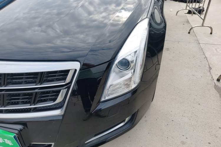 Used Cadillac XTS 2017 28T Tech Edition Left Front Headlight