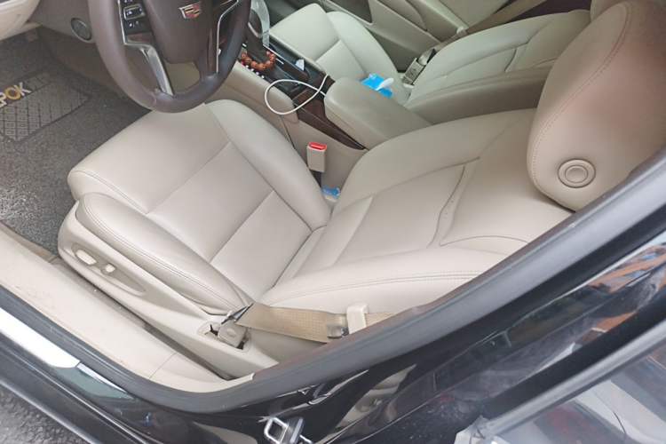 Used Cadillac XTS 2017 28T Tech Edition Left Front Seat