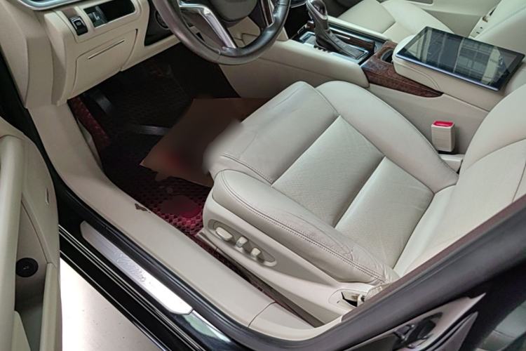 Used Cadillac XTS 2017 28T Elite Model Left Front Seat