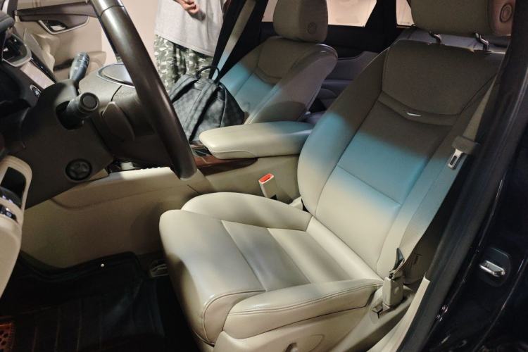 Used Cadillac XTS 2017 28T Tech Edition Left Front Seat