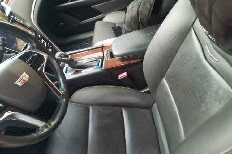Used Cadillac XTS 2017 28T Luxury Model Left Front Seat