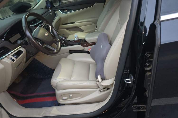 Used Cadillac XTS 2017 28T Tech Edition Left Front Seat
