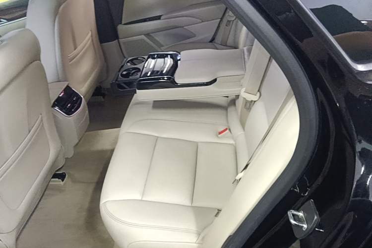Used Cadillac XTS 2017 28T Elite Model Left Rear Seat