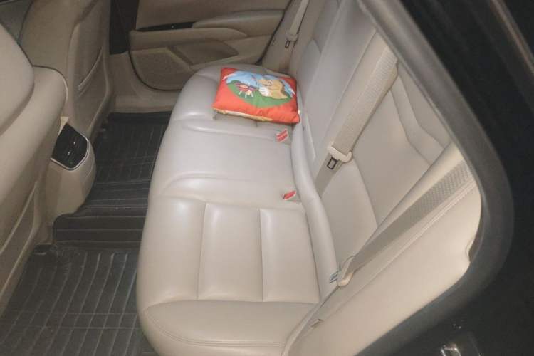 Used Cadillac XTS 2017 28T Tech Edition Left Rear Seat