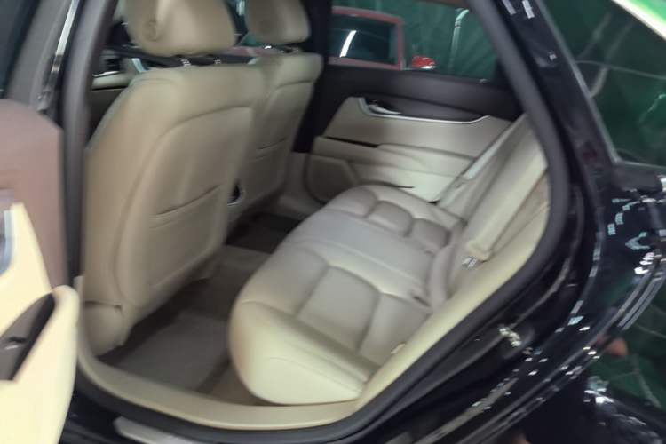 Used Cadillac XTS 2017 28T Tech Edition Left Rear Seat