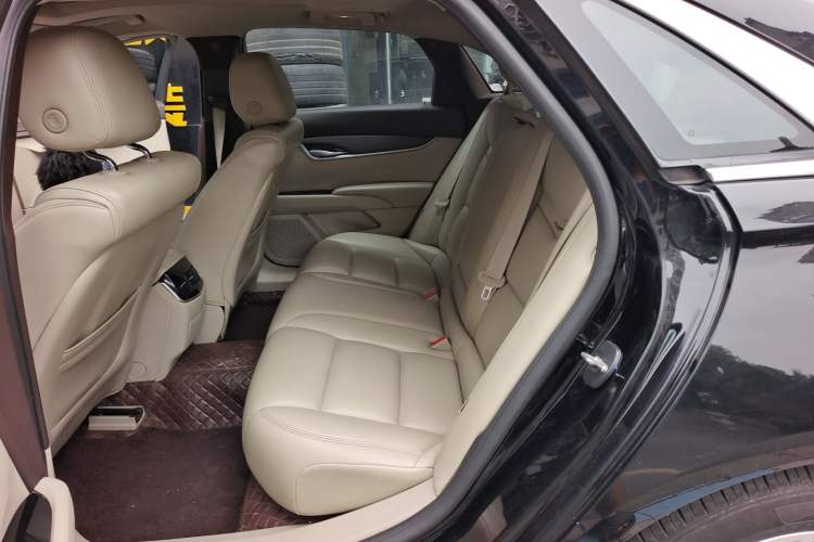 Used Cadillac XTS 2017 28T Tech Edition Left Rear Seat