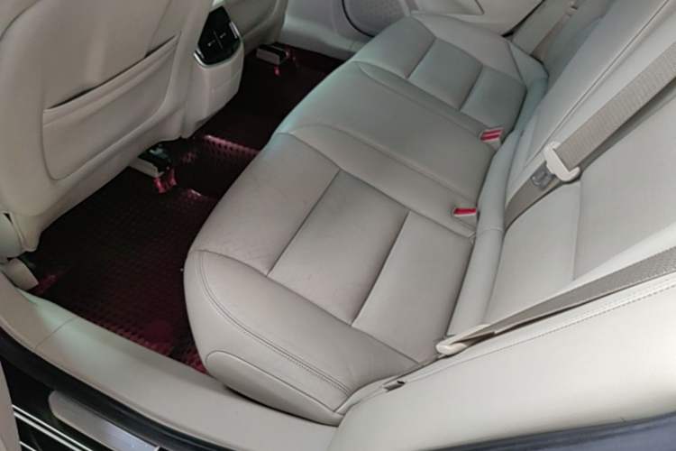Used Cadillac XTS 2017 28T Elite Model Left Rear Seat