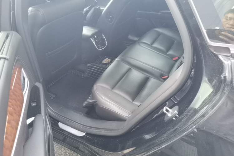 Used Cadillac XTS 2017 28T Luxury Model Left Rear Seat