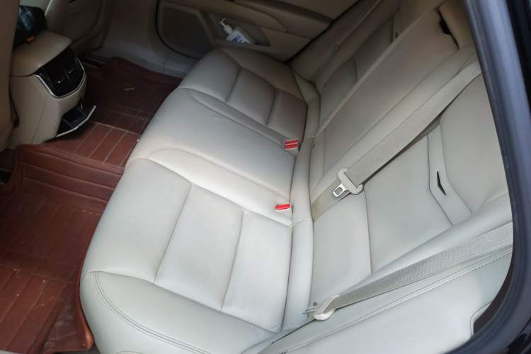 Used Cadillac XTS 2017 28T Elite Model Left Rear Seat