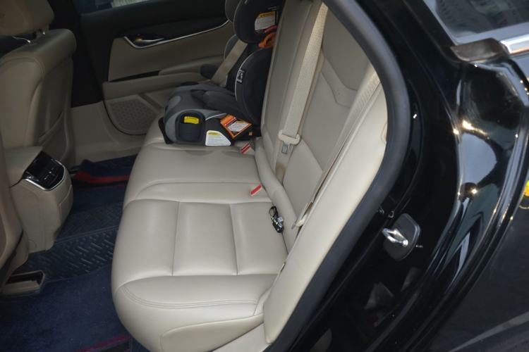 Used Cadillac XTS 2017 28T Tech Edition Left Rear Seat