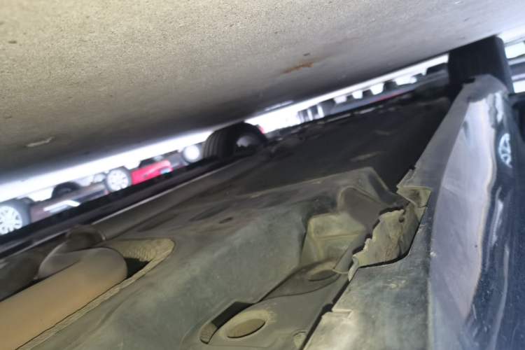 Used Cadillac XTS 2017 28T Tech Edition Left Side Sill