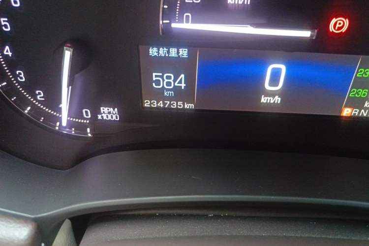 Used Cadillac XTS 2017 28T Elite Model Odometer Close Up