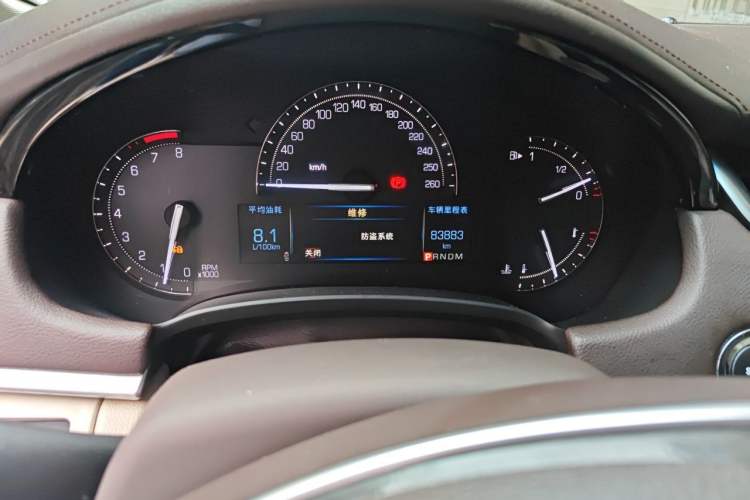 Used Cadillac XTS 2017 28T Tech Edition Odometer Close Up
