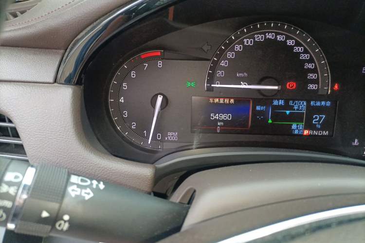 Used Cadillac XTS 2017 28T Tech Edition Odometer Close Up