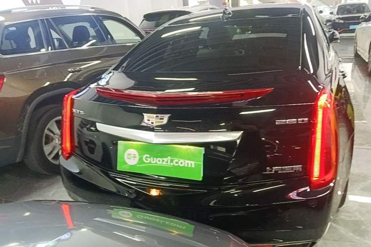 Used Cadillac XTS 2017 28T Elite Model Rear