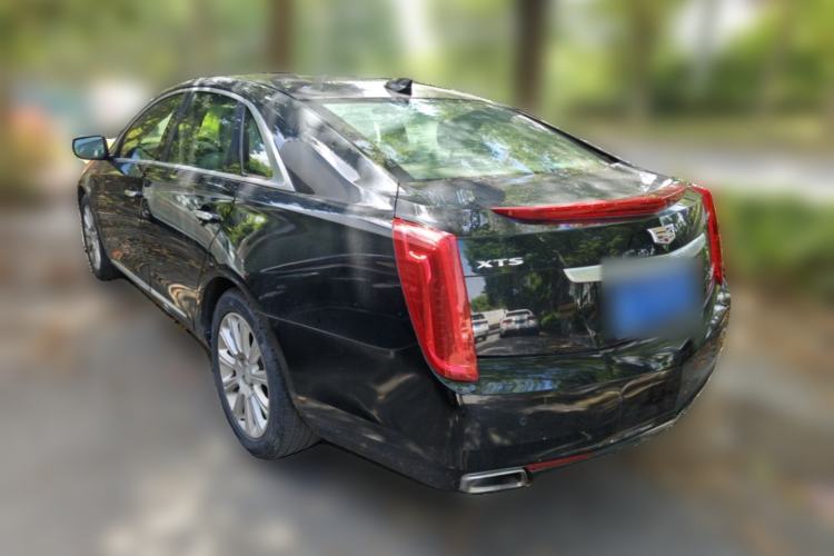 Used Cadillac XTS 2017 28T Tech Edition Rear Left 45 Deg