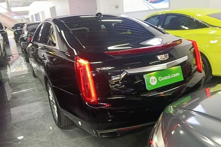 Used Cadillac XTS 2017 28T Elite Model Rear Left 45 Deg