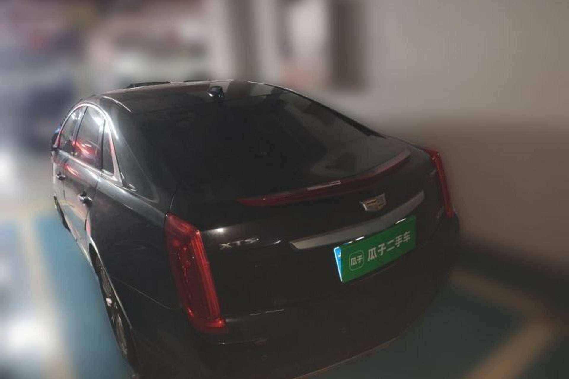 Used Cadillac XTS 2017 28T Tech Edition Rear Left 45 Deg