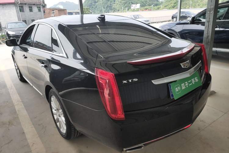 Used Cadillac XTS 2017 28T Tech Edition Rear Left 45 Deg