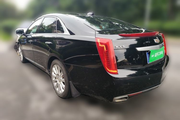 Used Cadillac XTS 2017 28T Tech Edition Rear Left 45 Deg