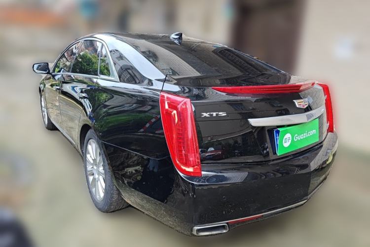 Used Cadillac XTS 2017 28T Tech Edition Rear Left 45 Deg