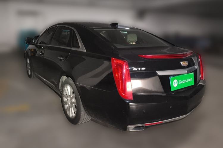 Used Cadillac XTS 2017 28T Tech Edition Rear Left 45 Deg