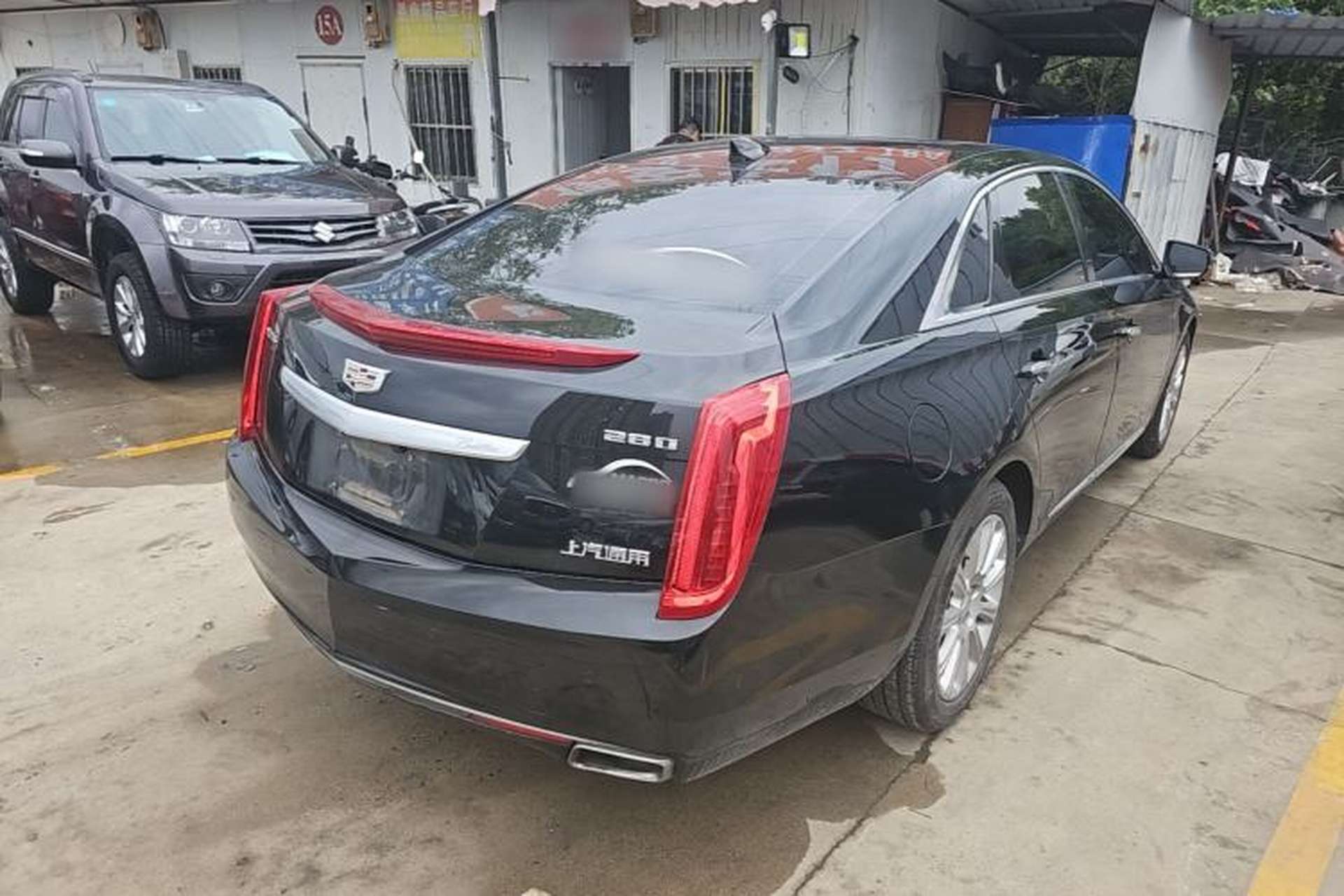 Used Cadillac XTS 2017 28T Tech Edition Rear Right 45 Deg