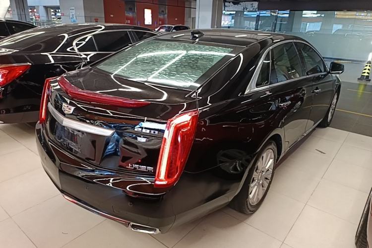 Used Cadillac XTS 2017 28T Tech Edition Rear Right 45 Deg