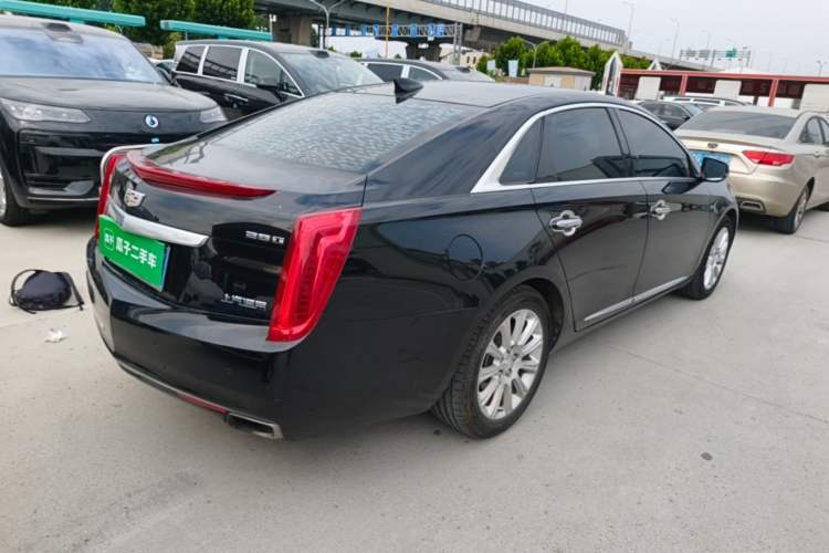 Used Cadillac XTS 2017 28T Tech Edition Rear Right 45 Deg