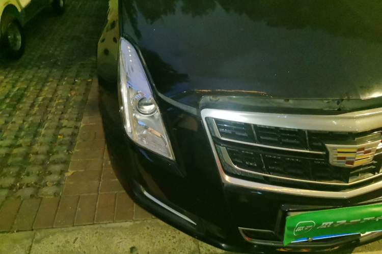 Used Cadillac XTS 2017 28T Tech Edition Right Front Headlight