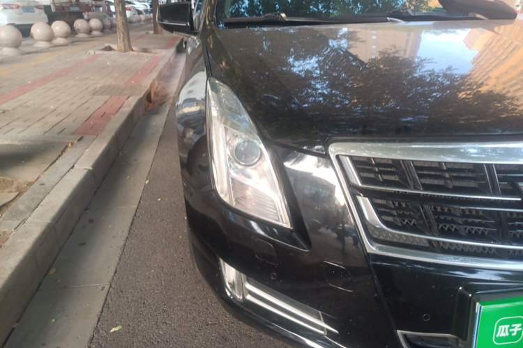 Used Cadillac XTS 2017 28T Luxury Model Right Front Headlight