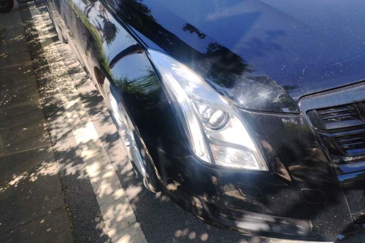Used Cadillac XTS 2017 28T Tech Edition Right Front Headlight