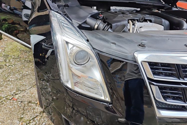 Used Cadillac XTS 2017 28T Tech Edition Right Front Headlight